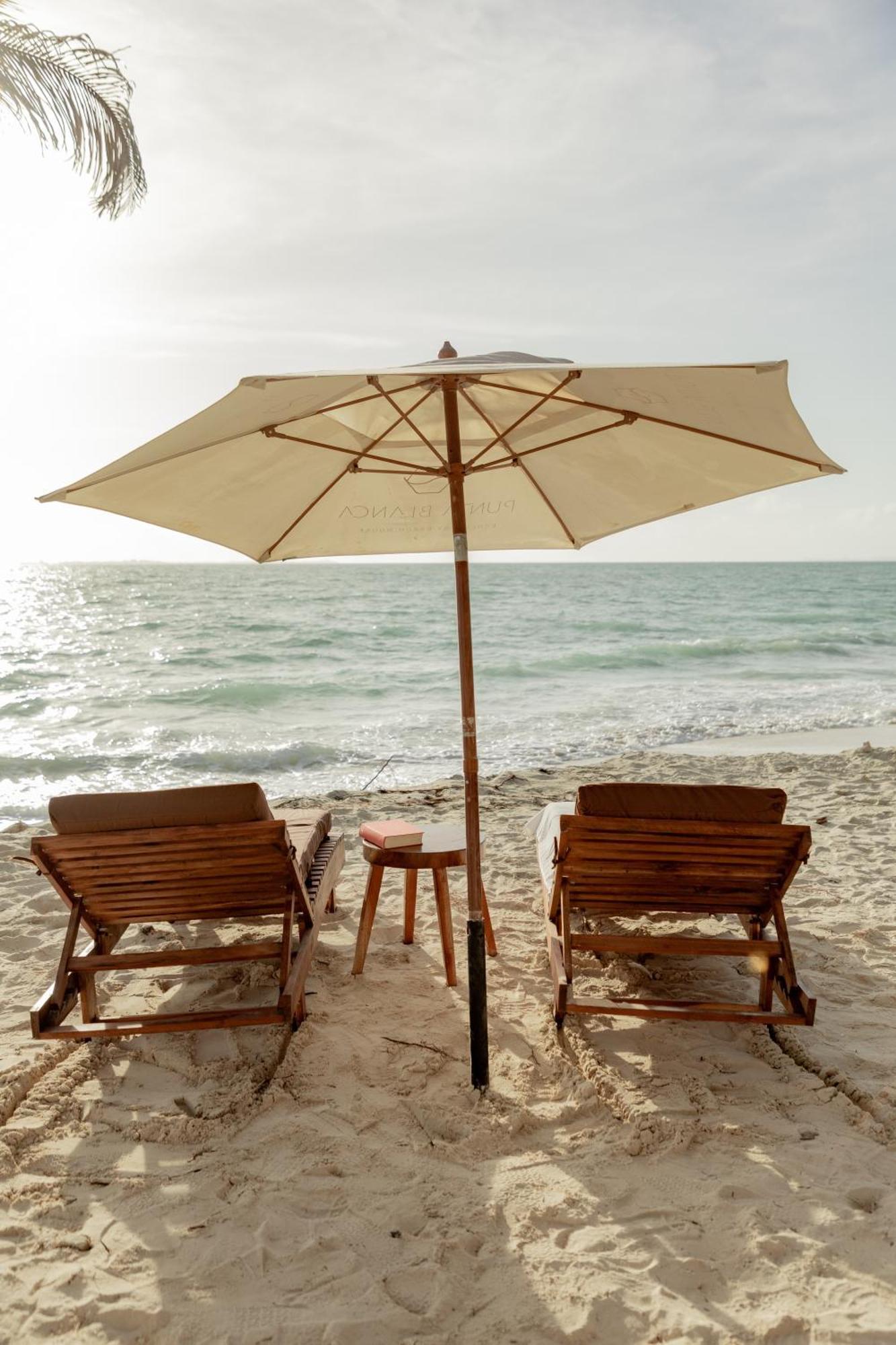 Punta Blanca Beach House Cancún Eksteriør bilde