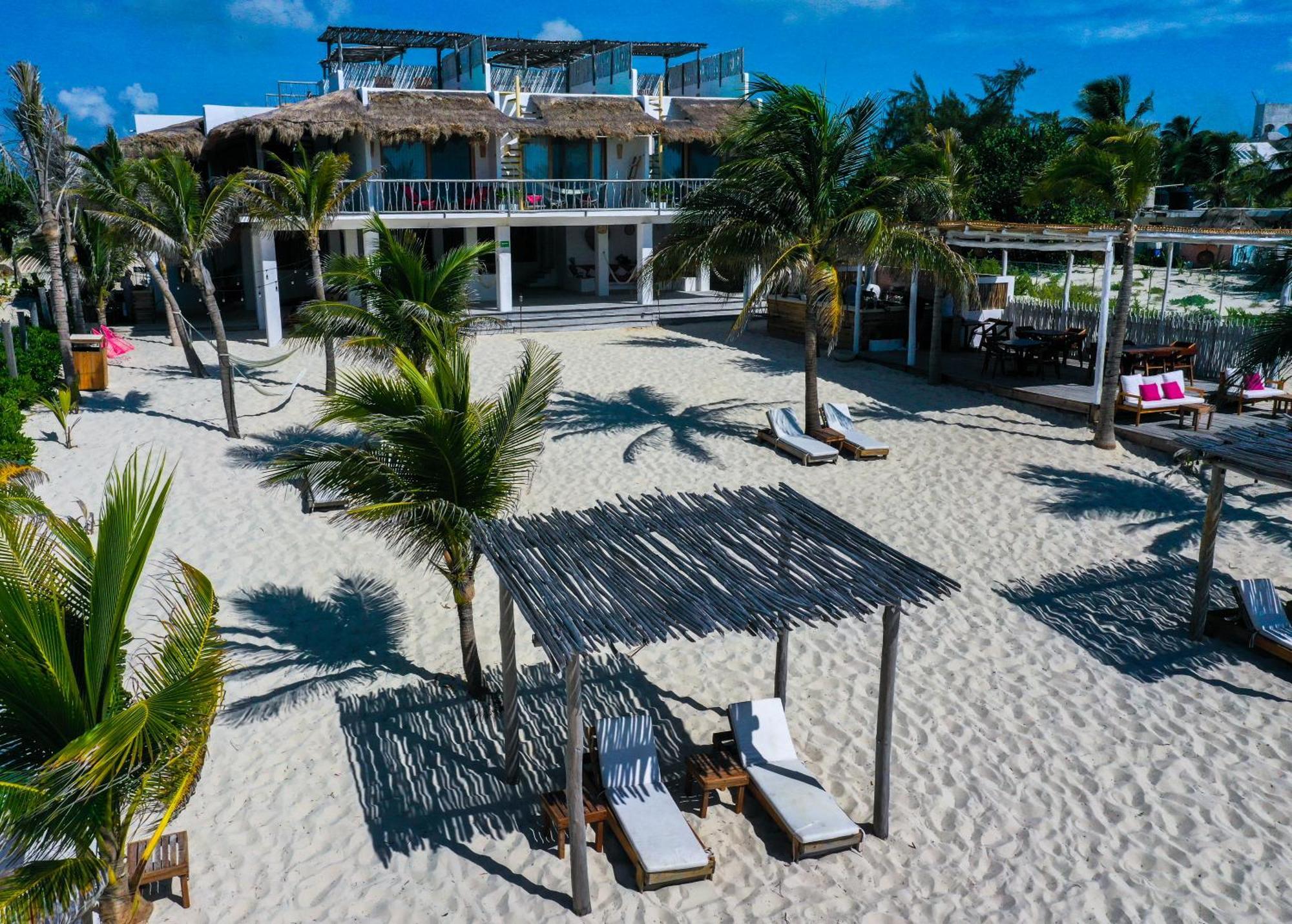 Punta Blanca Beach House Cancún Eksteriør bilde