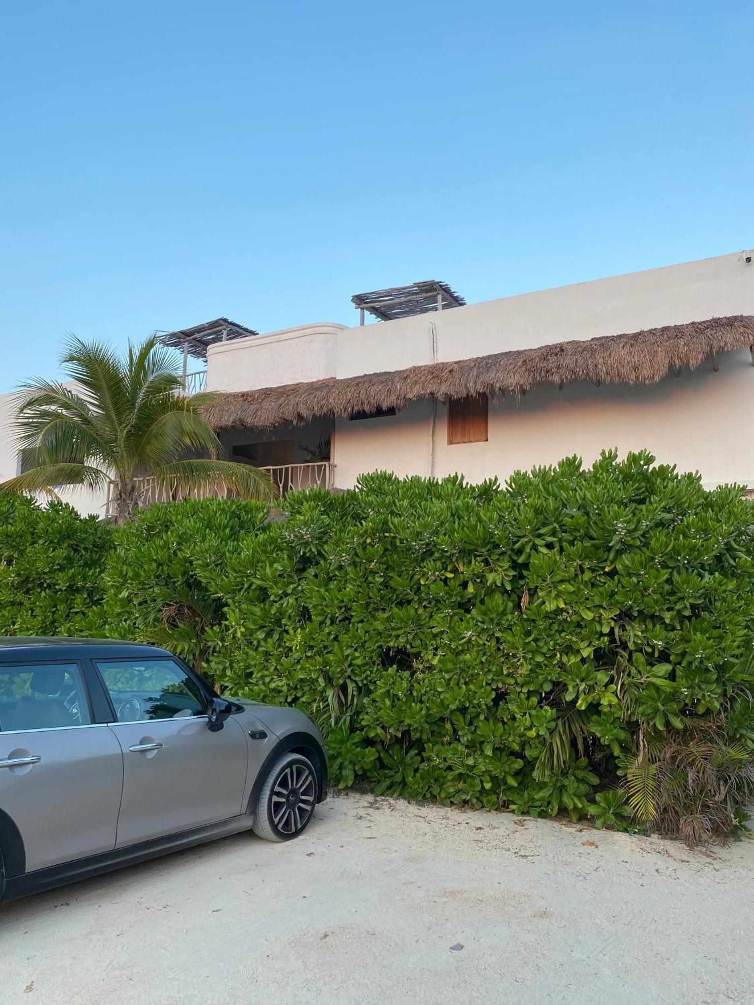 Punta Blanca Beach House Cancún Eksteriør bilde